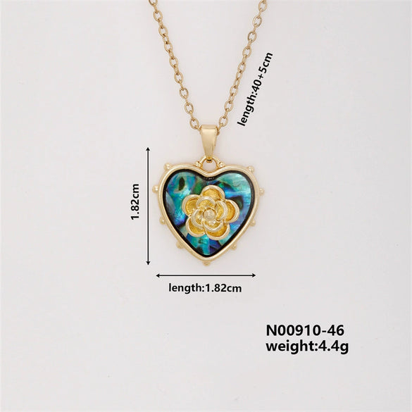 Wholesale Jewelry Retro Style Copper Inlaid Zircon Heart Pendant Ochain Necklace For Female