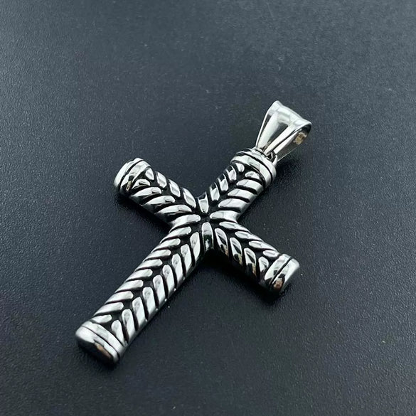 Wholesale Jewelry Retro Style Doll Pattern Stainless Steel Pendant Necklace With Polishing Treatment Unisex