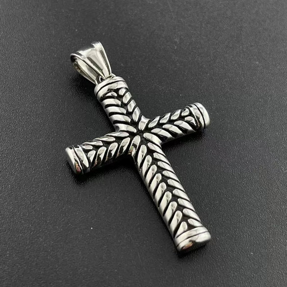 Wholesale Jewelry Retro Style Doll Pattern Stainless Steel Pendant Necklace With Polishing Treatment Unisex