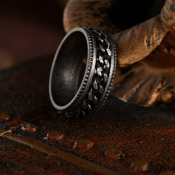 Wholesale Jewelry Retro Style Geometric Titanium Steel Embossed Rotating Chain Ring Distressed Unisex