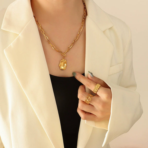 Wholesale Jewelry Retro Style Geometric Titanium Steel Pendant Necklace For Women With Electroplating And Ot Buckle