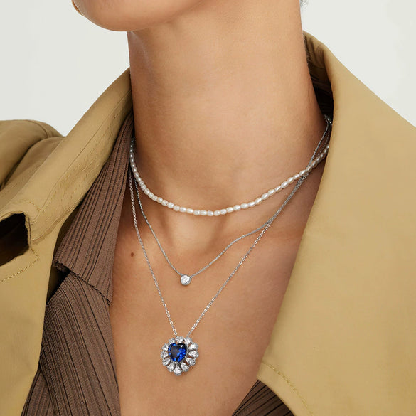 Wholesale Jewelry S925 Sterling Silver Retro Love Sapphire Necklace For Women With Geometric Design And Electroplating