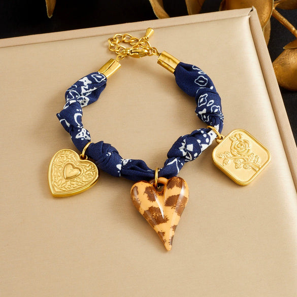 Wholesale Jewelry Set Dark Blue Printed Leopard Print Heart Shaped Ceramic Stainless Steel Electroplated Jewelry For Women