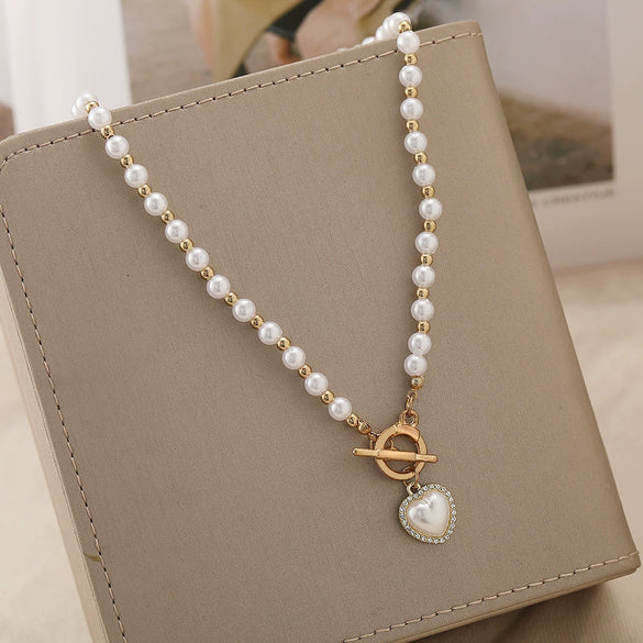 Wholesale Jewelry Simple Geometric Alloy Resin Pearl Necklace With Electroplating And Diamondembedded
