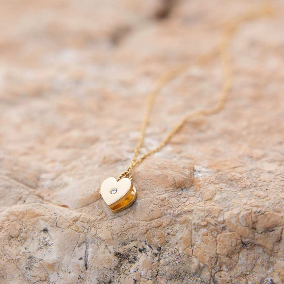 Wholesale Jewelry Simple Geometric Copper Electroplating Peach Heart Pendant Necklace