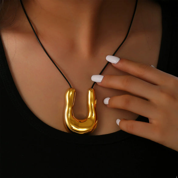 Wholesale Jewelry Simple Geometric Ushape 316L Stainless Steel Woven Leather Rope Pendant Necklace With Electroplating