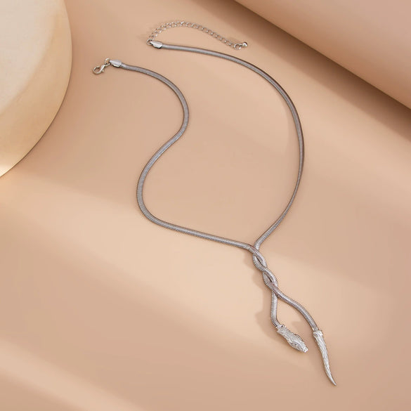Wholesale Jewelry Simple Snake Bone Chain Alloy Pendant Necklace With Animal Zodiac Design And Electroplating