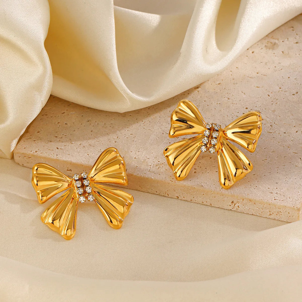 Wholesale Jewelry Simple Style Classic Style Bow Knot 304 Stainless Steel Zircon 18K Gold Plated Plating Inlay Jewelry Set