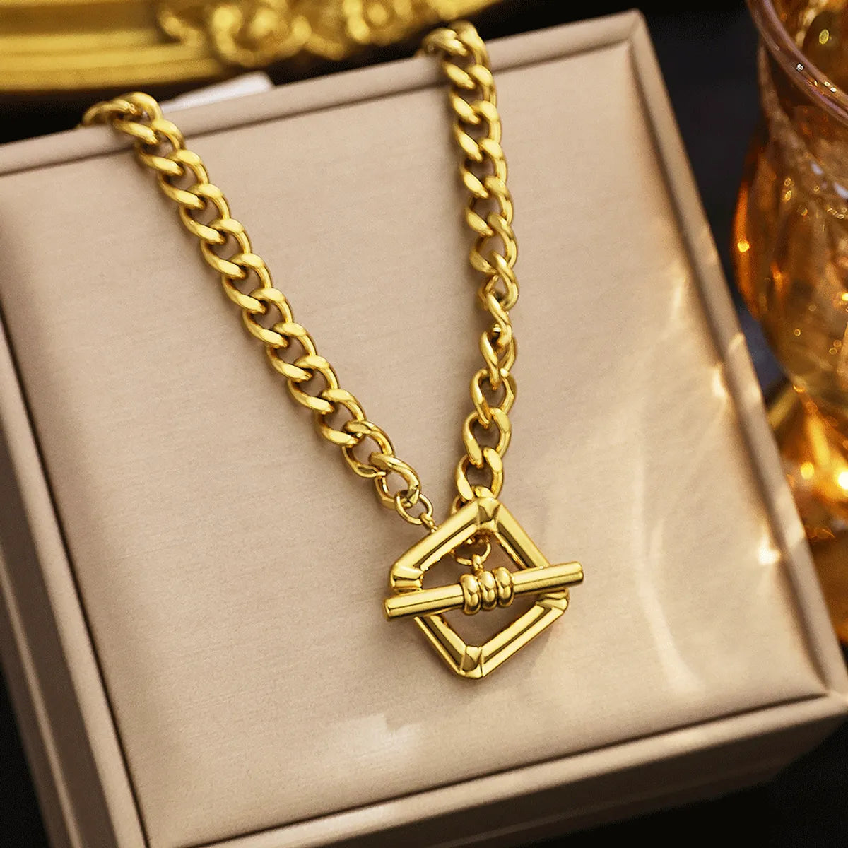 Wholesale Jewelry Simple Style Classic Style Chain 304 Stainless Steel 18K Gold Plated Plating Pendant Necklace