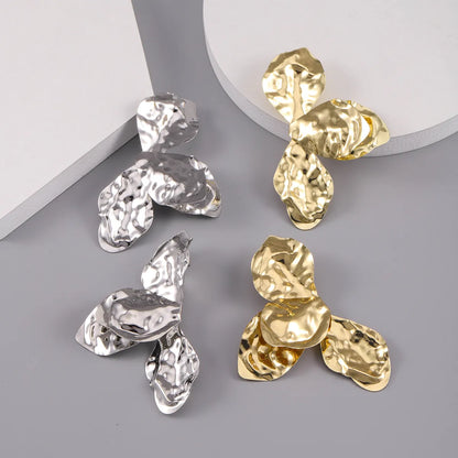 1 Pair Simple Style Classic Style Flower Plating Alloy Silver Plated Ear Studs