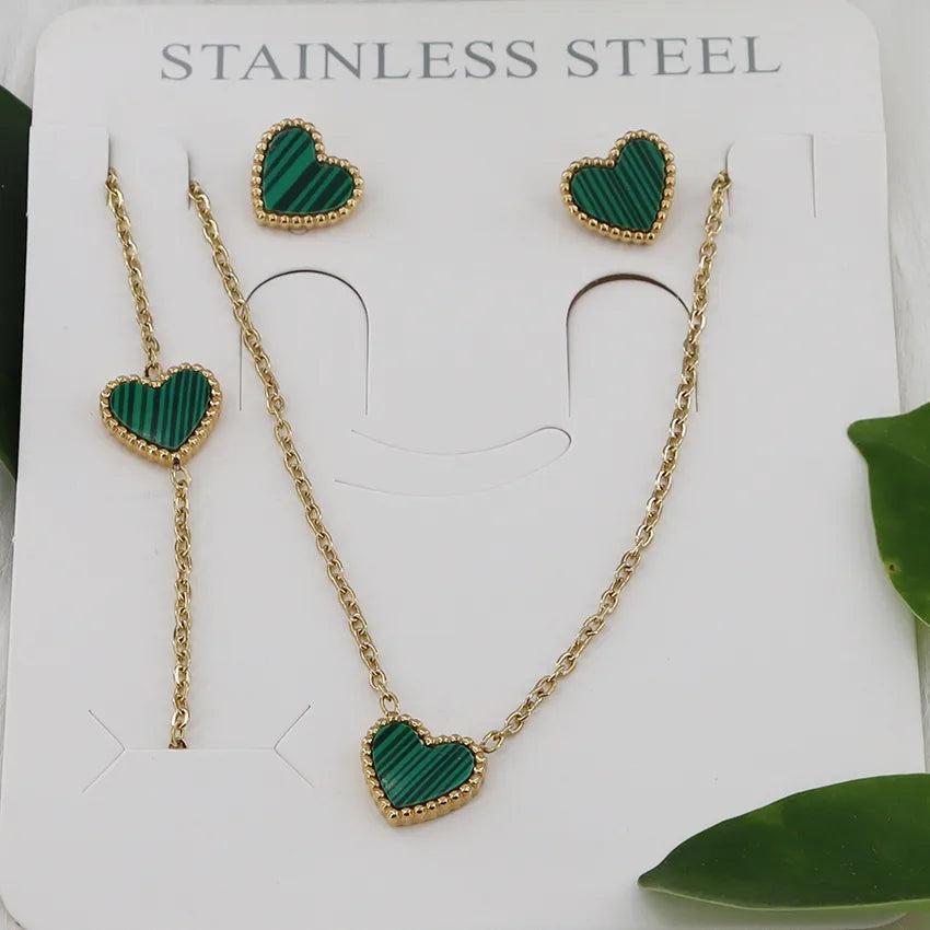 Wholesale Jewelry Simple Style Classic Style Heart Shape 304 Stainless Steel Gold Plated Jewelry Set