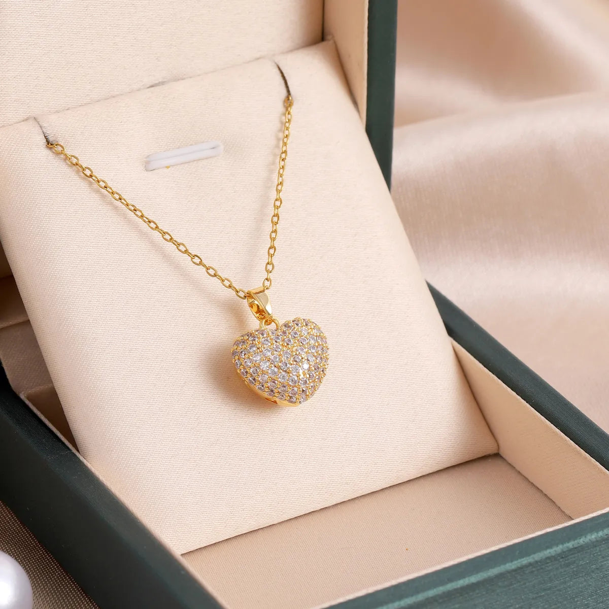 Wholesale Jewelry Simple Style Classic Style Heart Shape 316 Stainless Steel  Rhinestones 18K Gold Plated Plating Inlay Pendant Necklace