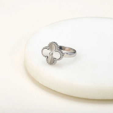 Wholesale Jewelry Simple Style Classic Style Leaf Titanium Steel Flowers Rings