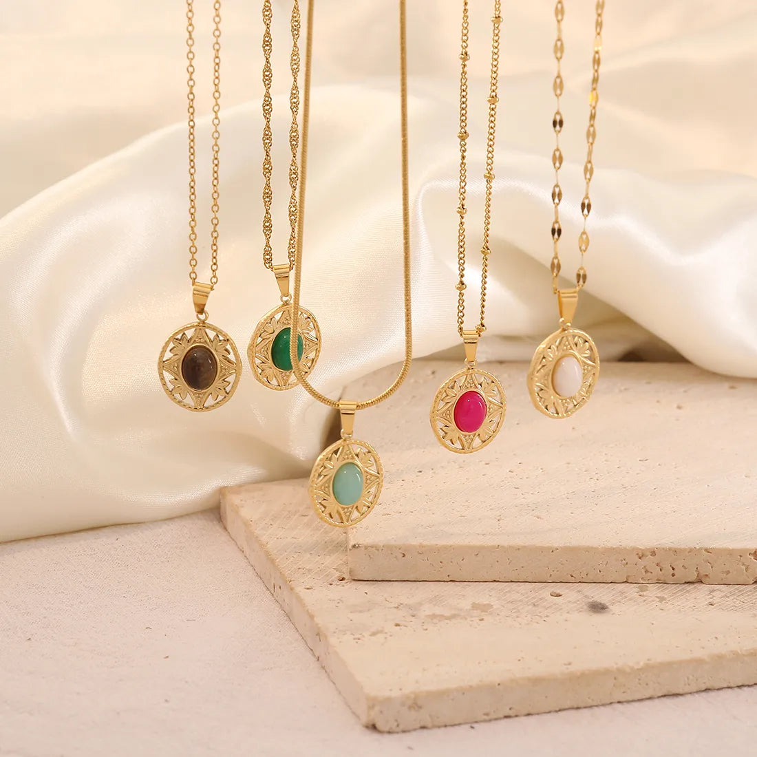 Wholesale Jewelry Simple Style Classic Style Oval 304 Stainless Steel Natural Stone 18K Gold Plated Plating Inlay Pendant Necklace