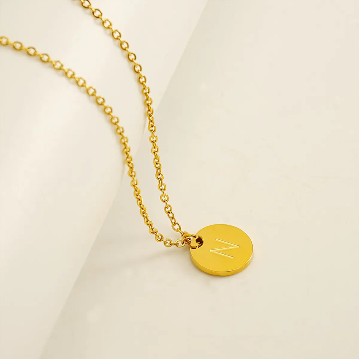 Wholesale Jewelry Simple Style Classic Style Round 304 Stainless Steel 18K Gold Plated Plating Pendant Necklace