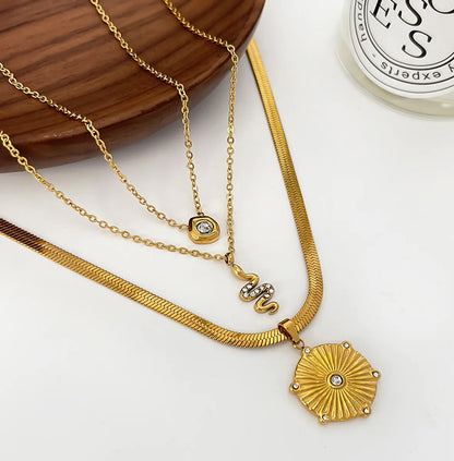 Wholesale Jewelry Simple Style Classic Style Solid Color 316L Stainless Steel  Rhinestones 18K Gold Plated Plating Inlay Pendant Necklace