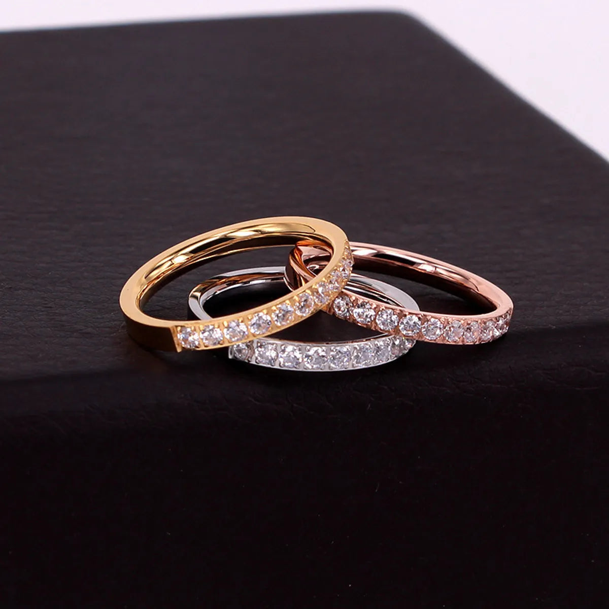 Wholesale Jewelry Simple Style Classic Style Solid Color Titanium Steel Rhinestones Inlay Rings