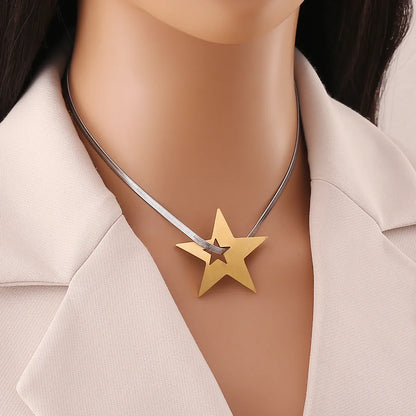 Wholesale Jewelry Simple Style Classic Style Star Heart Shape Butterfly 304 Stainless Steel 18K Gold Plated Plating Pendant Necklace