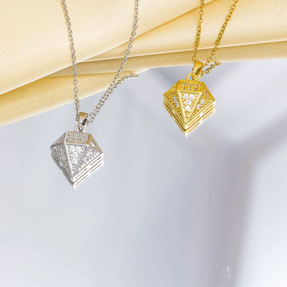 Wholesale Jewelry Simple Style Copper O Chain Pendant Necklace With Diamond Shape And Mixed Gemstone Setting And Electroplating