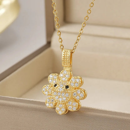 Wholesale Jewelry Simple Style Flower Titanium Steel Irregular Plating Pendant Necklace