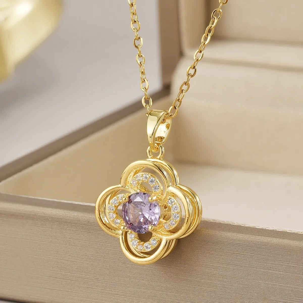 Wholesale Jewelry Simple Style Flower Titanium Steel Irregular Plating Pendant Necklace