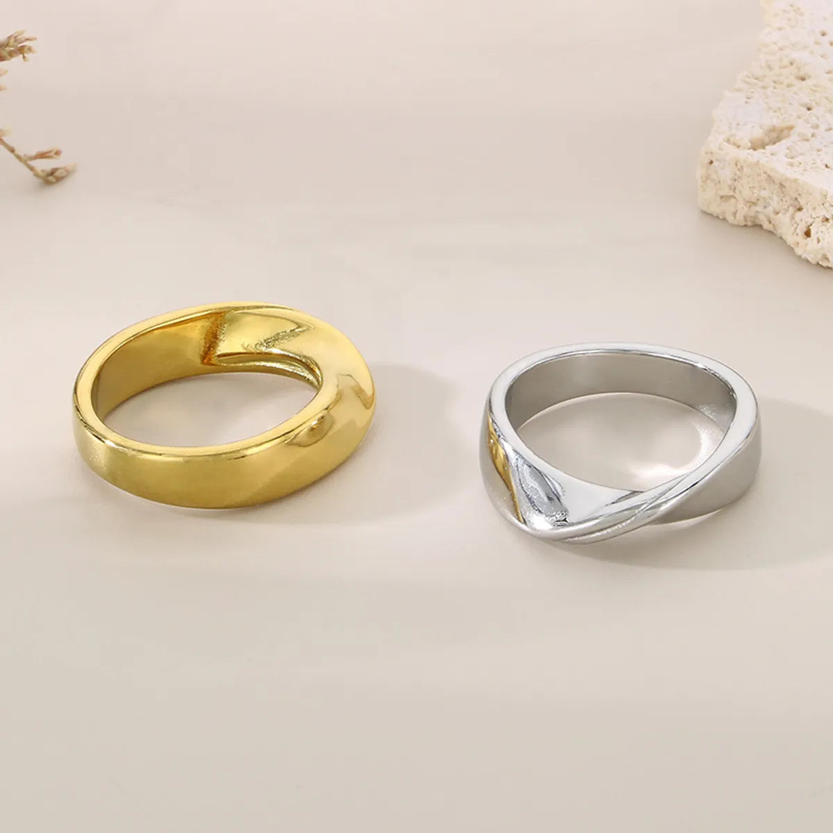 Wholesale Jewelry Simple Style Geometric 304 Stainless Steel 18K Gold Plated Rings