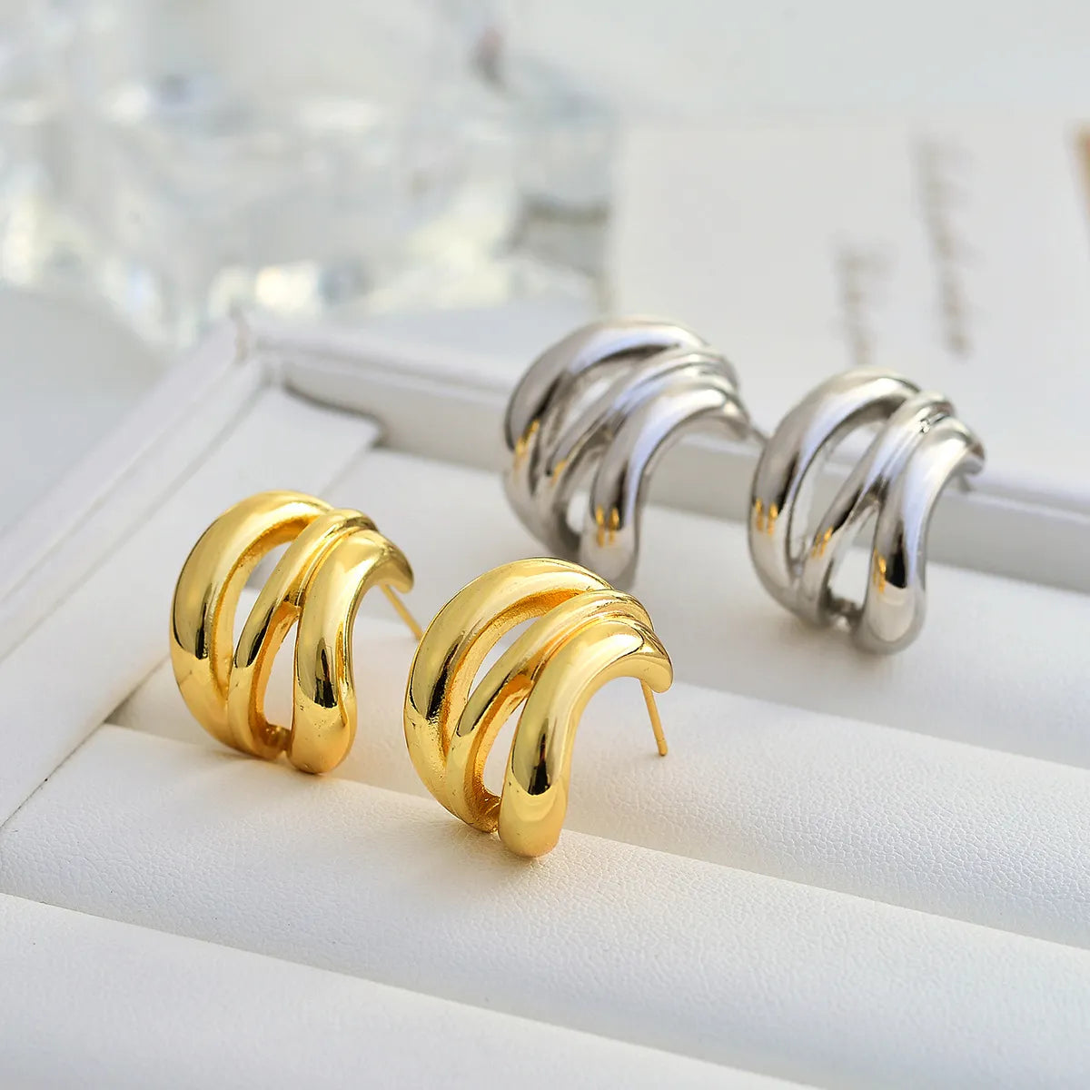 Wholesale Jewelry Simple Style Geometric Copper Alloy Plating Ear Studs