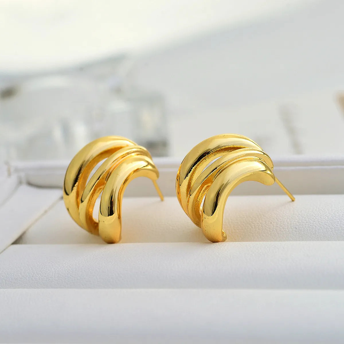 Wholesale Jewelry Simple Style Geometric Copper Alloy Plating Ear Studs