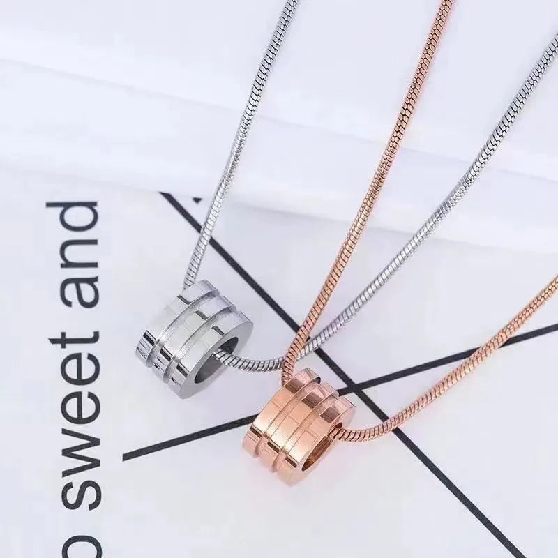 Wholesale Jewelry Simple Style Geometric Titanium Steel Polishing Pendant Necklace