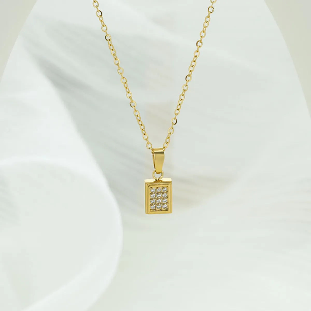 Wholesale Jewelry Simple Style Geometric Titanium Steel Zircon Plating Pendant Necklace