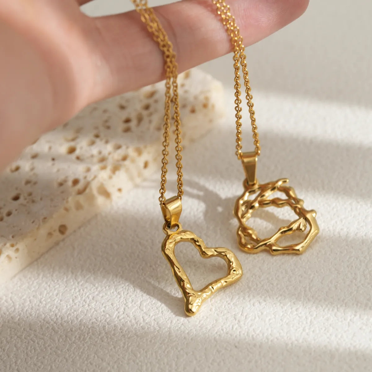 Wholesale Jewelry Simple Style Heart Shape 304 Stainless Steel 18K Gold Plated Plating Pendant Necklace