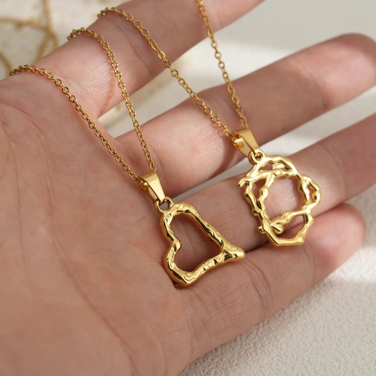 Wholesale Jewelry Simple Style Heart Shape 304 Stainless Steel 18K Gold Plated Plating Pendant Necklace