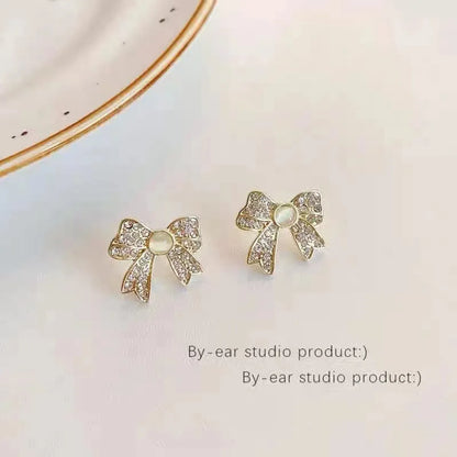 Wholesale Jewelry Simple Style Heart Shape Flower Opal Artificial Gemstones Plating Inlay Ear Studs