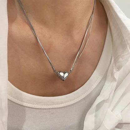 Wholesale Jewelry Simple Style Heart Shape Titanium Steel Polishing Pendant Necklace