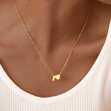 Wholesale Jewelry Simple Style Letter Heart Shape 201 Stainless Steel 18K Gold Plated Polishing Pendant Necklace