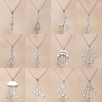 Wholesale Jewelry Simple Style Moon Flower 201 Stainless Steel Polishing Pendant Necklace