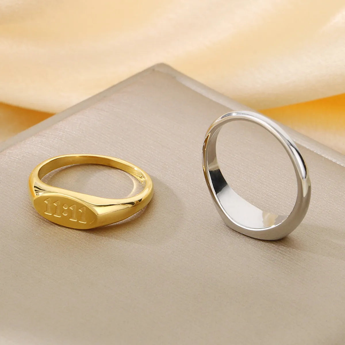 Wholesale Jewelry Simple Style Number 304 Stainless Steel 18K Gold Plated Plating Rings