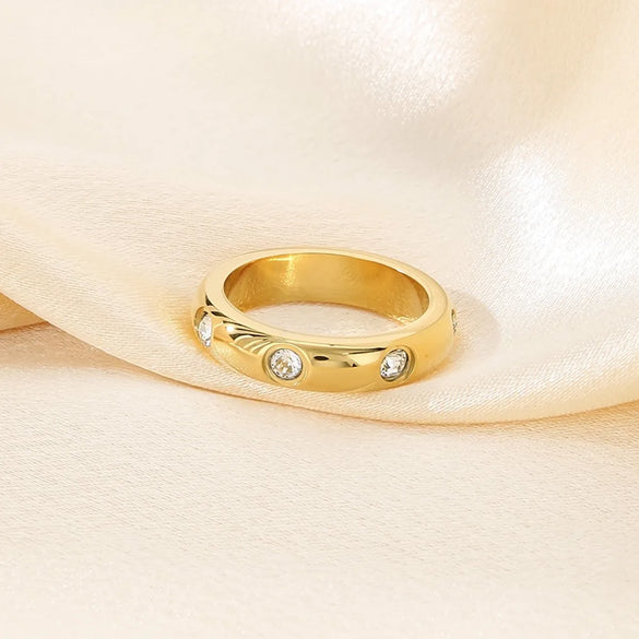 Wholesale Jewelry Simple Style Round 304 Stainless Steel Zircon 18K Gold Plated Inlay Rings