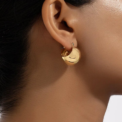 Wholesale Jewelry Simple Style Round Alloy Gold Plated Plating Ear Studs