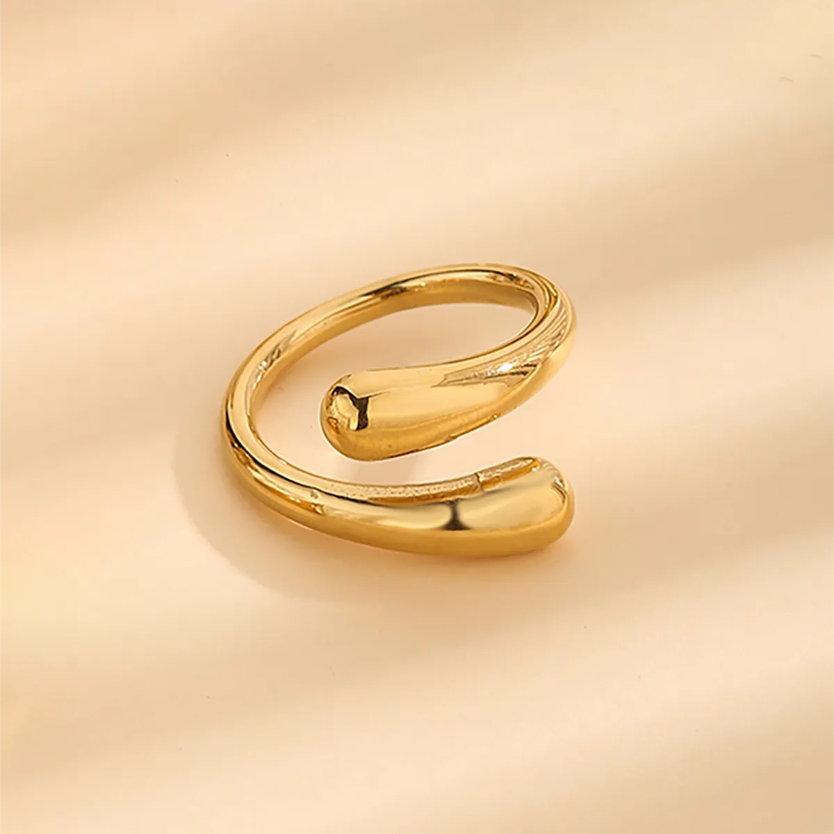 Wholesale Jewelry Simple Style Solid Color 304 Stainless Steel 18K Gold Plated Plating Rings