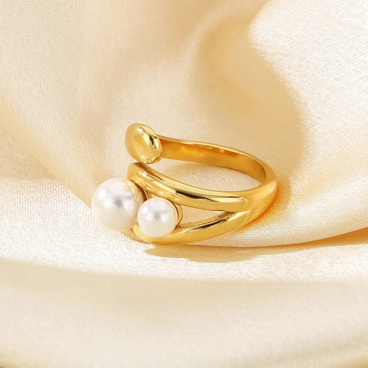 Wholesale Jewelry Simple Style Solid Color 304 Stainless Steel Pearl 18K Gold Plated Plating Inlay Rings