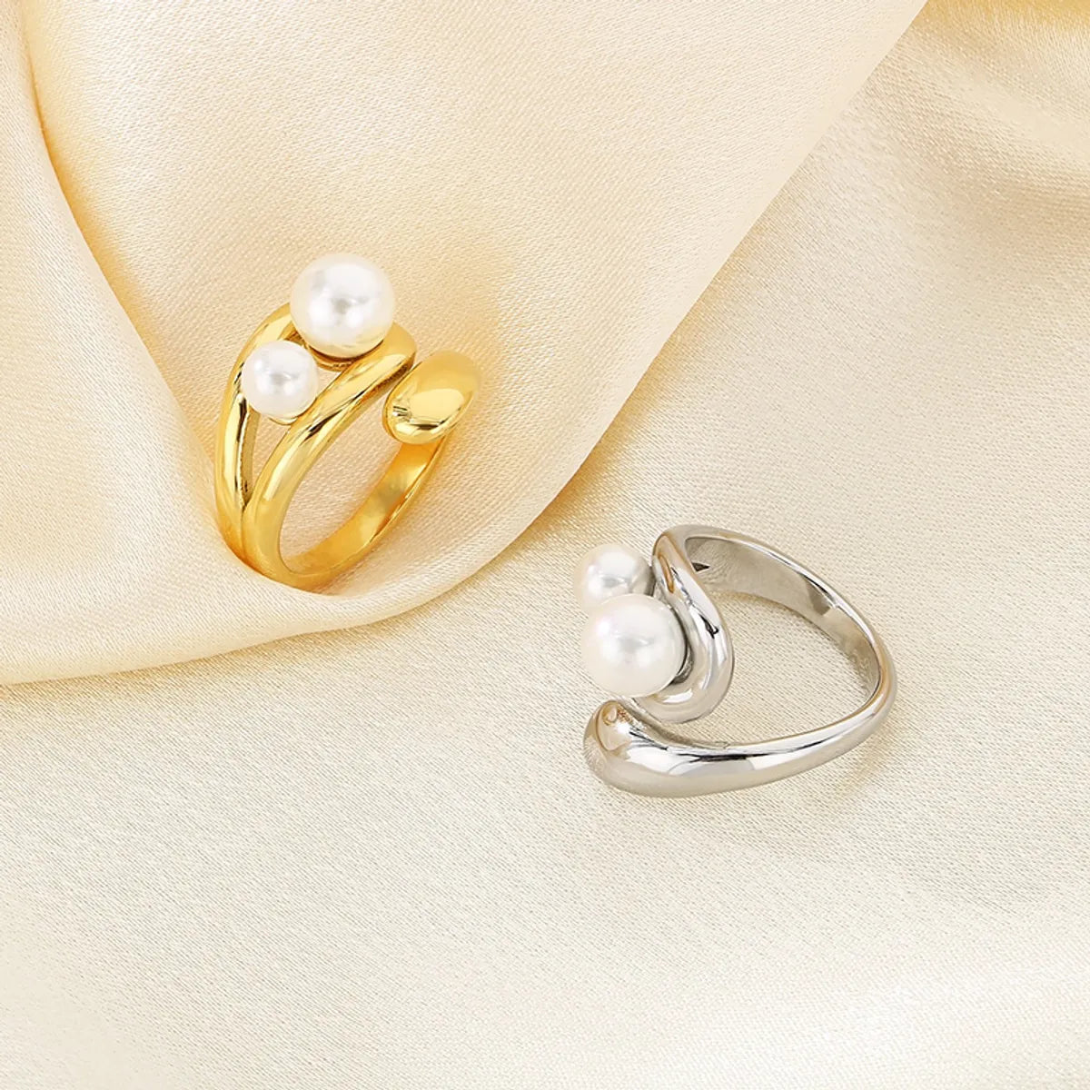 Wholesale Jewelry Simple Style Solid Color 304 Stainless Steel Pearl 18K Gold Plated Plating Inlay Rings