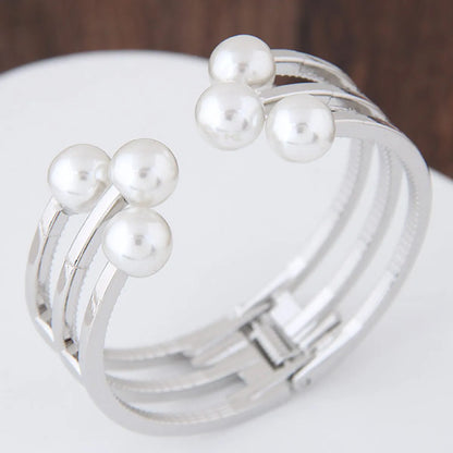 Simple Style Solid Color Imitation Pearl Alloy Inlay Artificial Pearls Women's Bangle