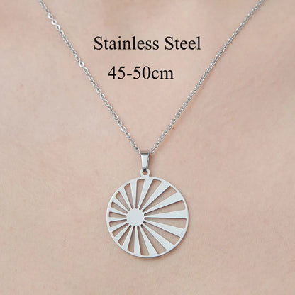 Wholesale Jewelry Simple Style Sun Spider 201 Stainless Steel Polishing Hollow Out Pendant Necklace