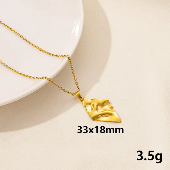 Wholesale Jewelry Simple Style Triangle Round Oval 304 Stainless Steel Chain Pendant Necklace