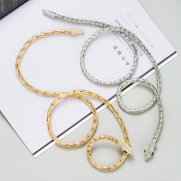Wholesale Jewelry Snakeshaped Hollow Alloy Chain Necklace Inlaid With Rhinestone