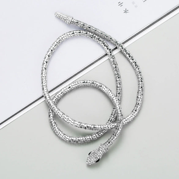 Wholesale Jewelry Snakeshaped Hollow Alloy Chain Necklace Inlaid With Rhinestone