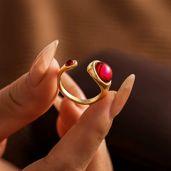 Wholesale Jewelry 316L Stainless Steel Garnet Geometric Pvd Real Gold Plated Light Luxury Women's Ring