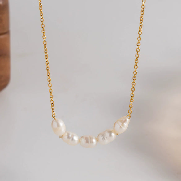 Wholesale Jewelry Stainless Steel Geometric 18K Gold Plated Clavicle Chain With Natural Freshwater Pearls For Women