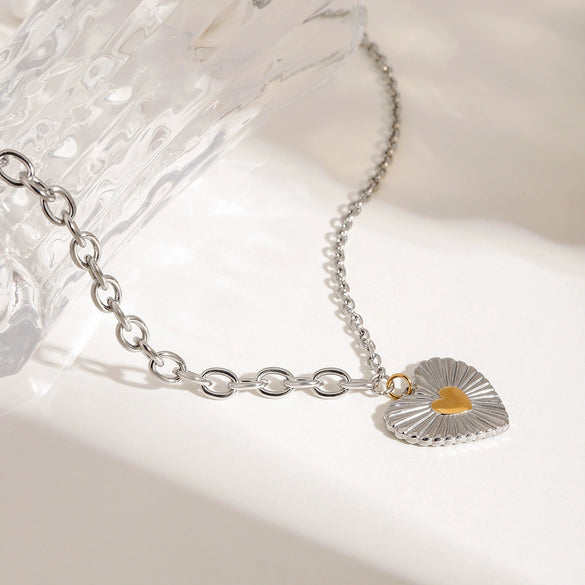 Wholesale Jewelry Stainless Steel Geometric Love Pendant Necklace With Electroplating And Gold And Silver Color Matching